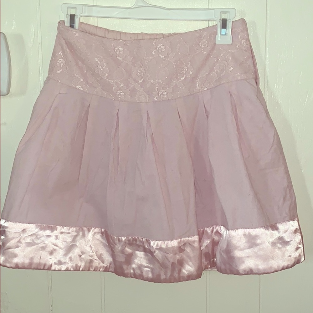 Mini skirt, corduroy and lace